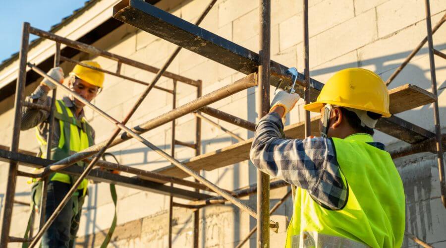 Professional residential roofers in Ludowici, GA
